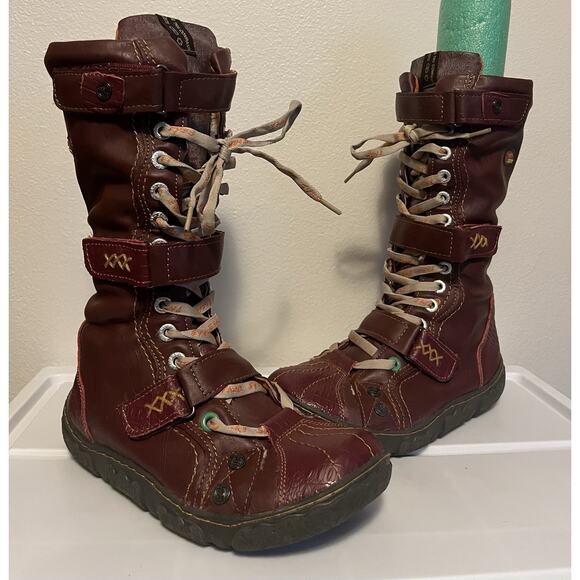TMA EYES German Women’s Red Leather Boots Lace Up Zipper Faux Fur Size 8 US - Picture 1 of 13